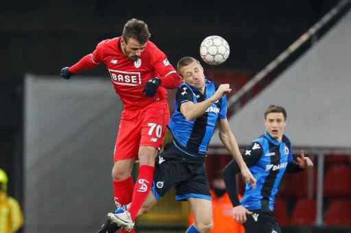 Jupiler Pro League - Timmy Simons oudste veldspeler in Belgische eerste klasse