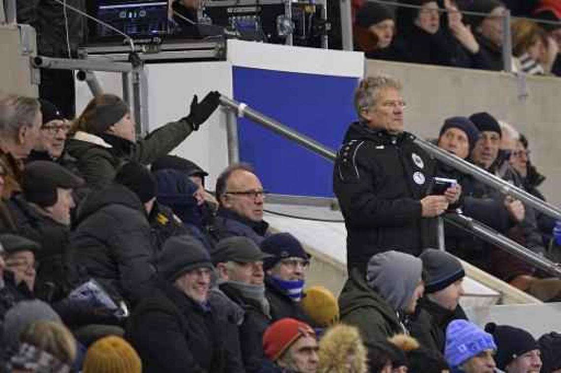 Antwerp-coach Bölöni moet voor Geschillencommissie verschijnen