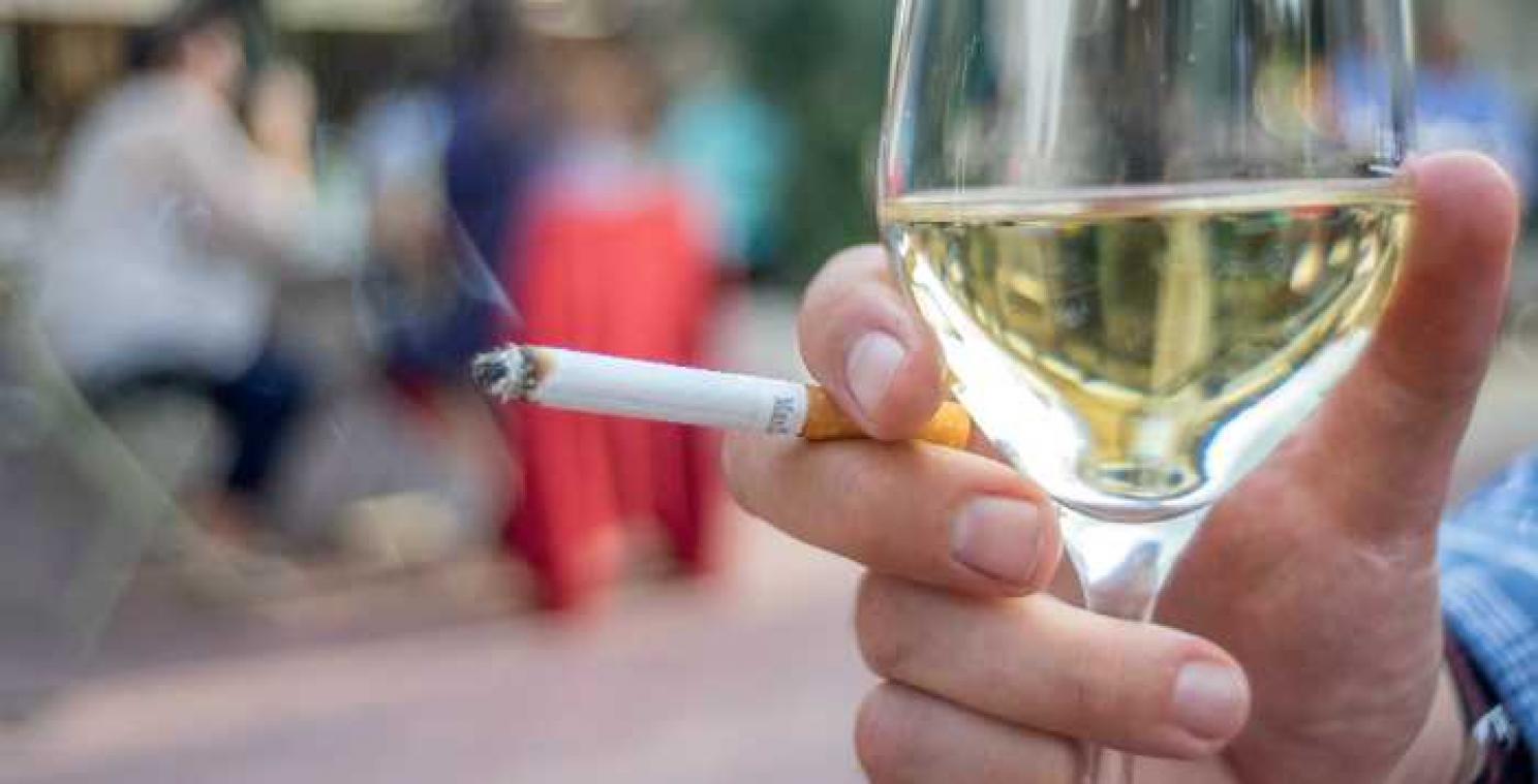 Wetenschappers verklaren de sociale roker