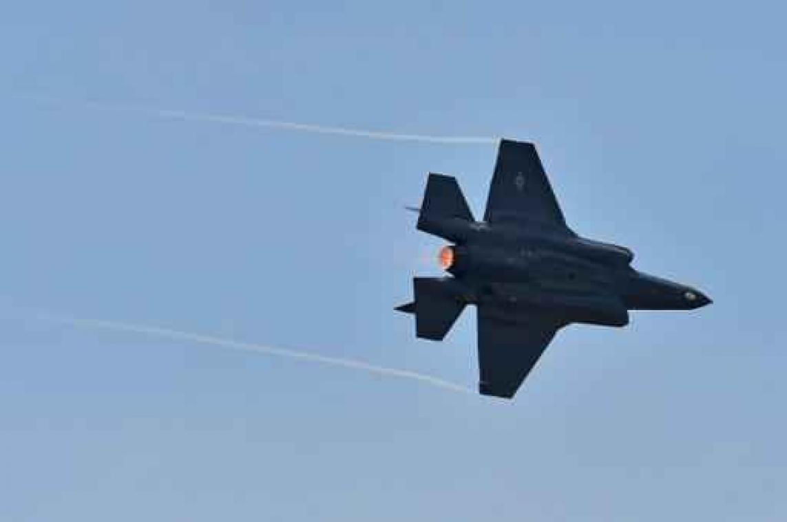 Vervanging F-16's - België kreeg twee offertes, van Groot-Brittannië en VS