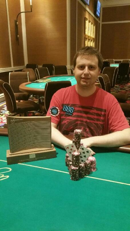 24-jarige wint zeven miljoen euro met poker