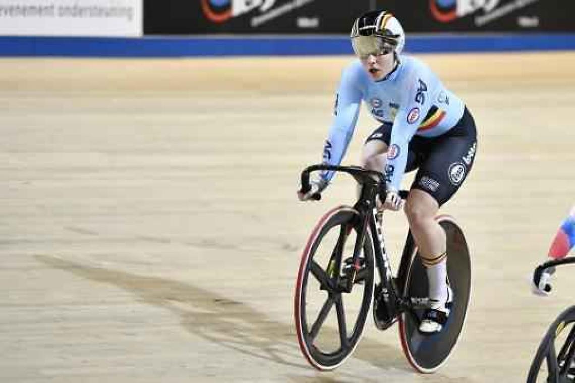 Nicky Degrendele verrast met wereldtitel in het keirin in Apeldoorn