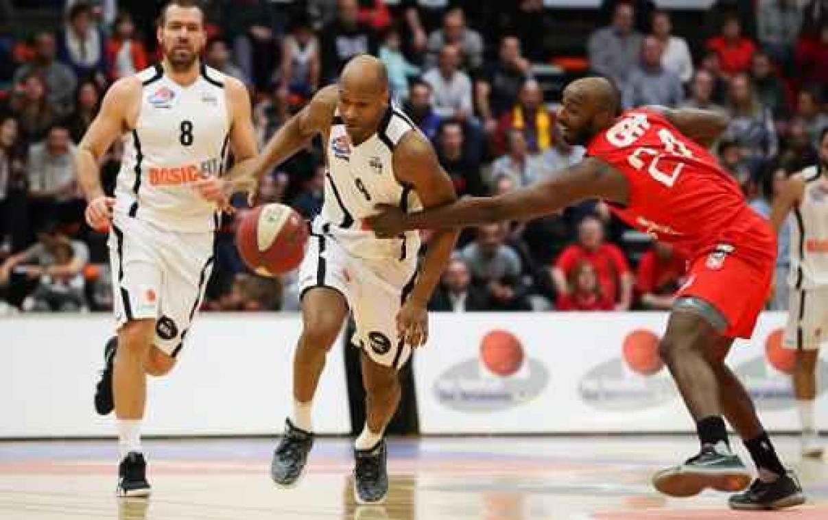 Euromillions Basket League - Brussels geeft overwinning tegen Charleroi uit handen