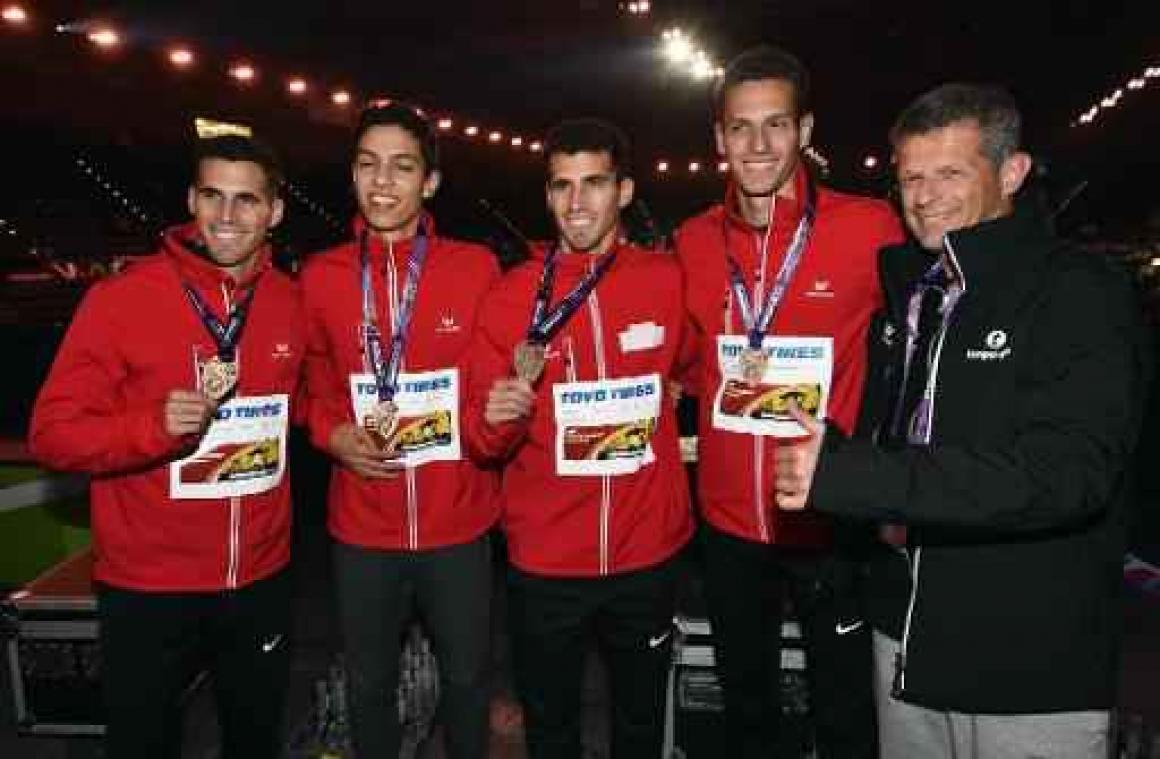 WK indooratletiek - Jacques Borlée: "Eén van de mooiste medailles die we al behaald hebben"