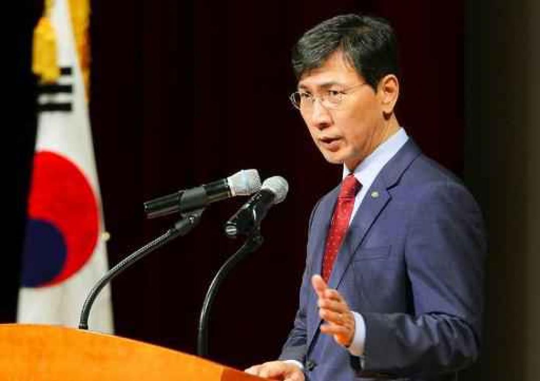 Invloedrijke Zuid-Koreaanse politicus treedt af na beschuldigingen van verkrachtingen