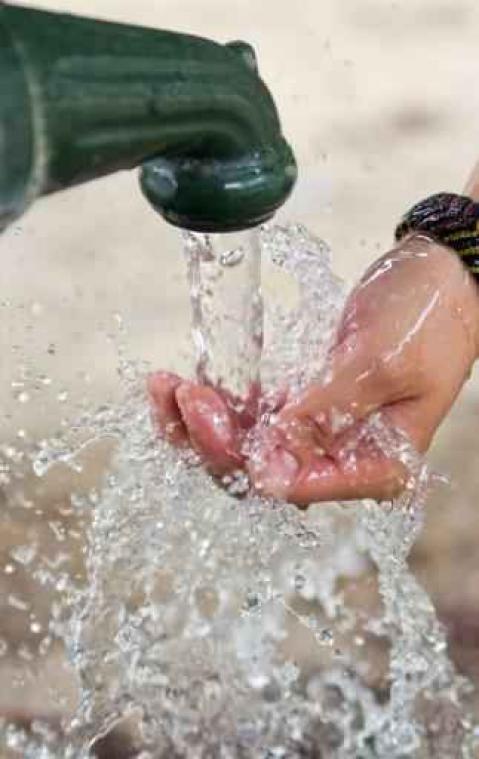 Vlaming verbruikt 114 liter water per dag