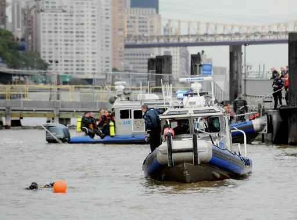 Al vijf doden bij helikoptercrash in East River in New York