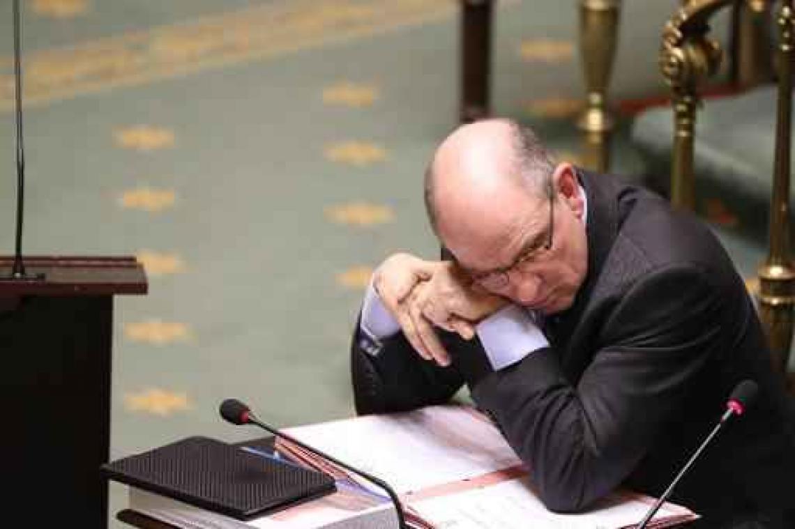 Nog deze legislatuur gegarandeerde dienstverlening in gevangenissen