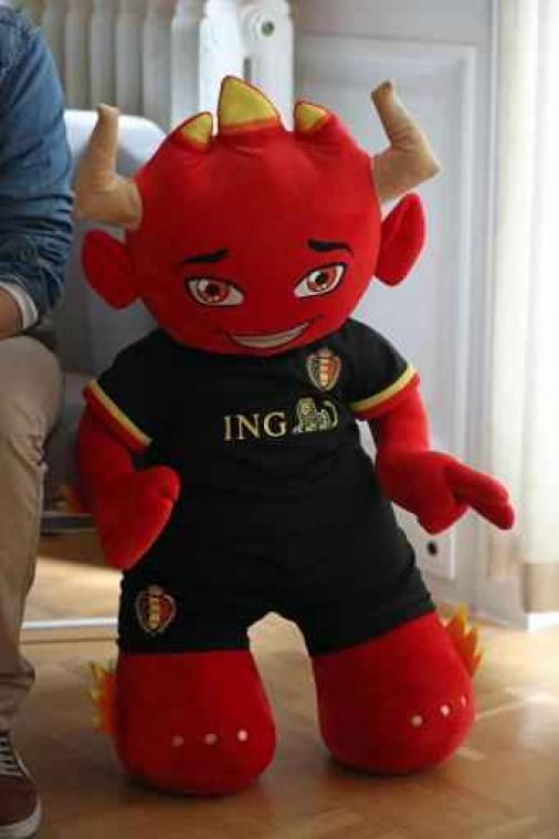 'Red' is de nieuwe mascotte van de Duivels