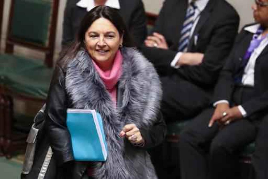 Harde woorden voor minister Marghem