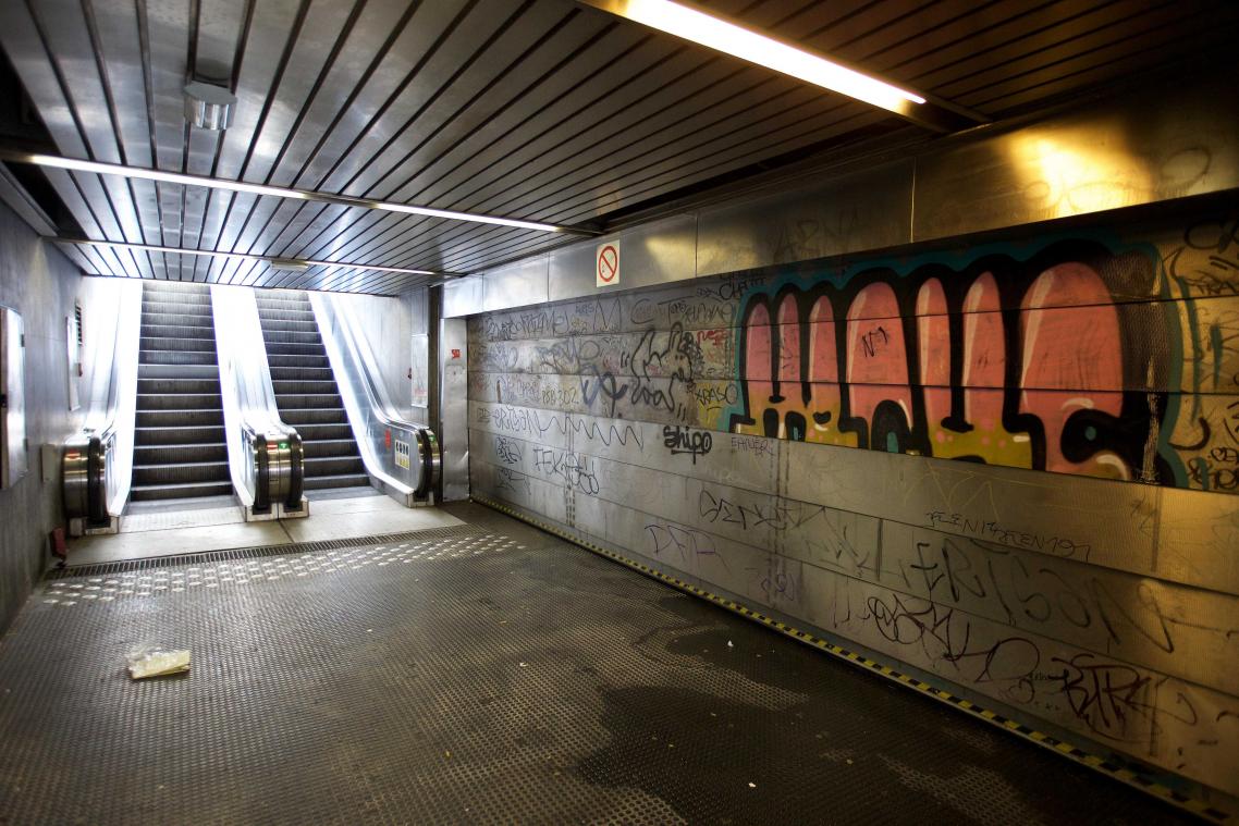 Metro en Brussels onderwijs blijven dicht