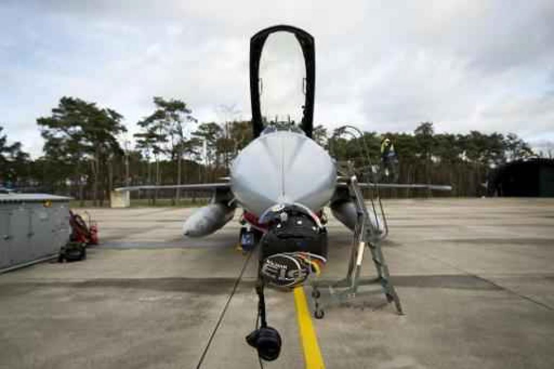 Levensduur F-16's kan volgens studie makkelijk worden verlengd