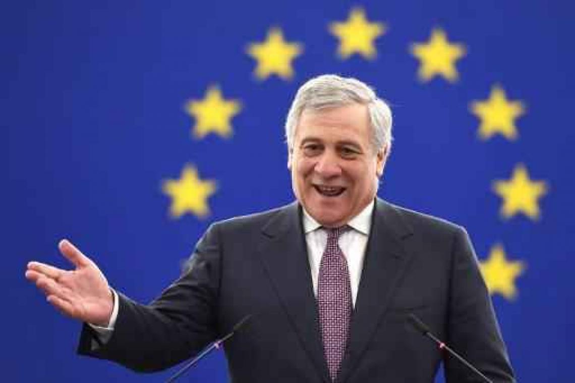 Ook Europees Parlement nodigt Zuckerberg uit voor uitleg over dataschandaal
