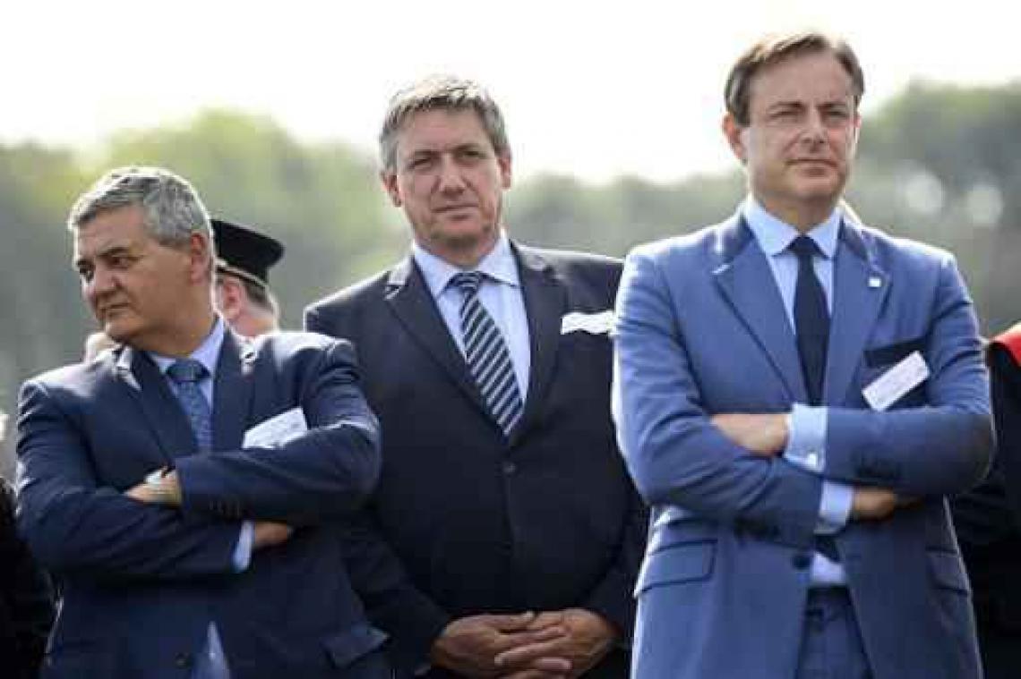 De Wever blijft Vandeput steunen en schiet op sp.a