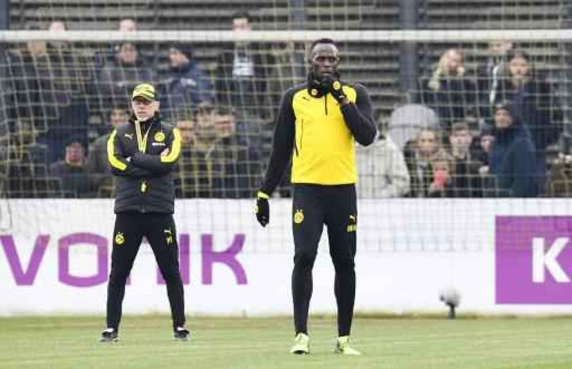 1.409 toeschouwers zien Usain Bolt meetrainen met Borussia Dortmund