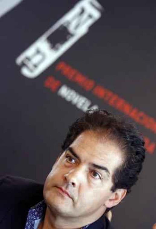 Schotse schrijver Philip Kerr (62), meester van historische politieroman, overleden
