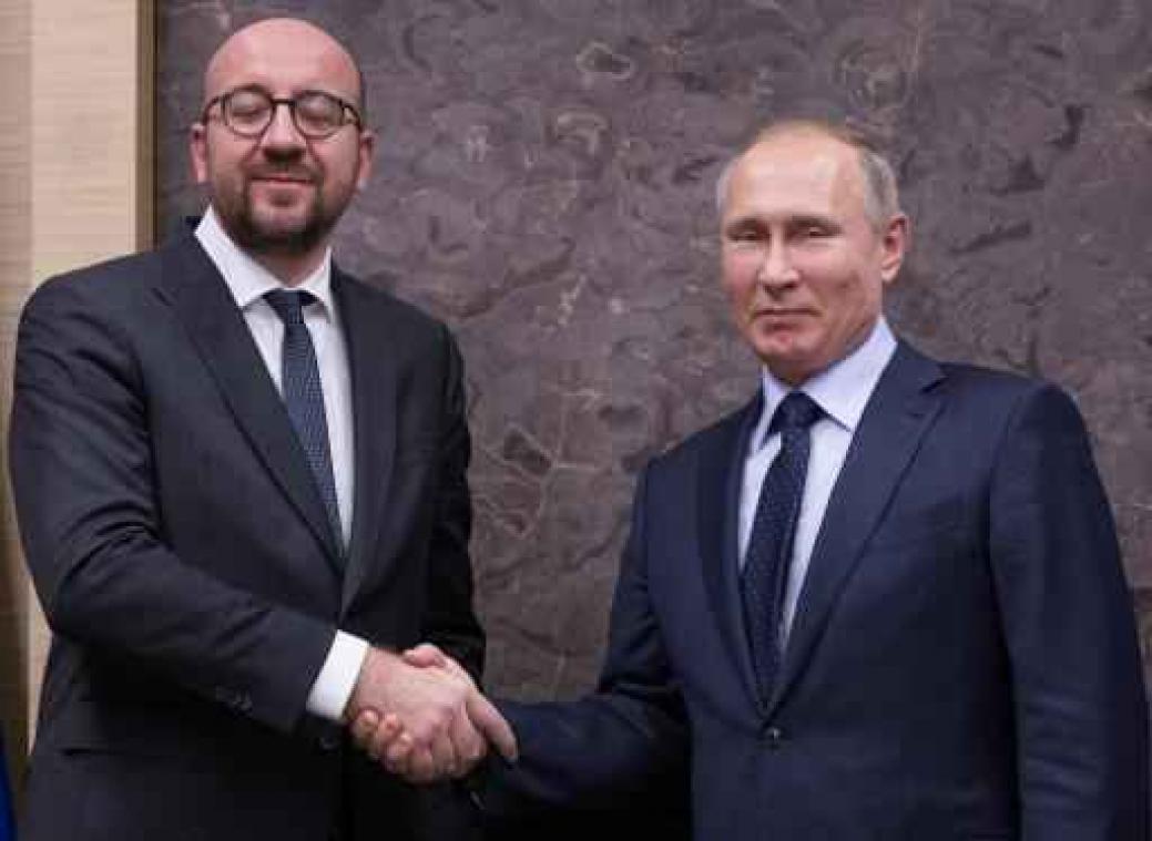 België stuurt één Russische diplomatieke medewerker terug