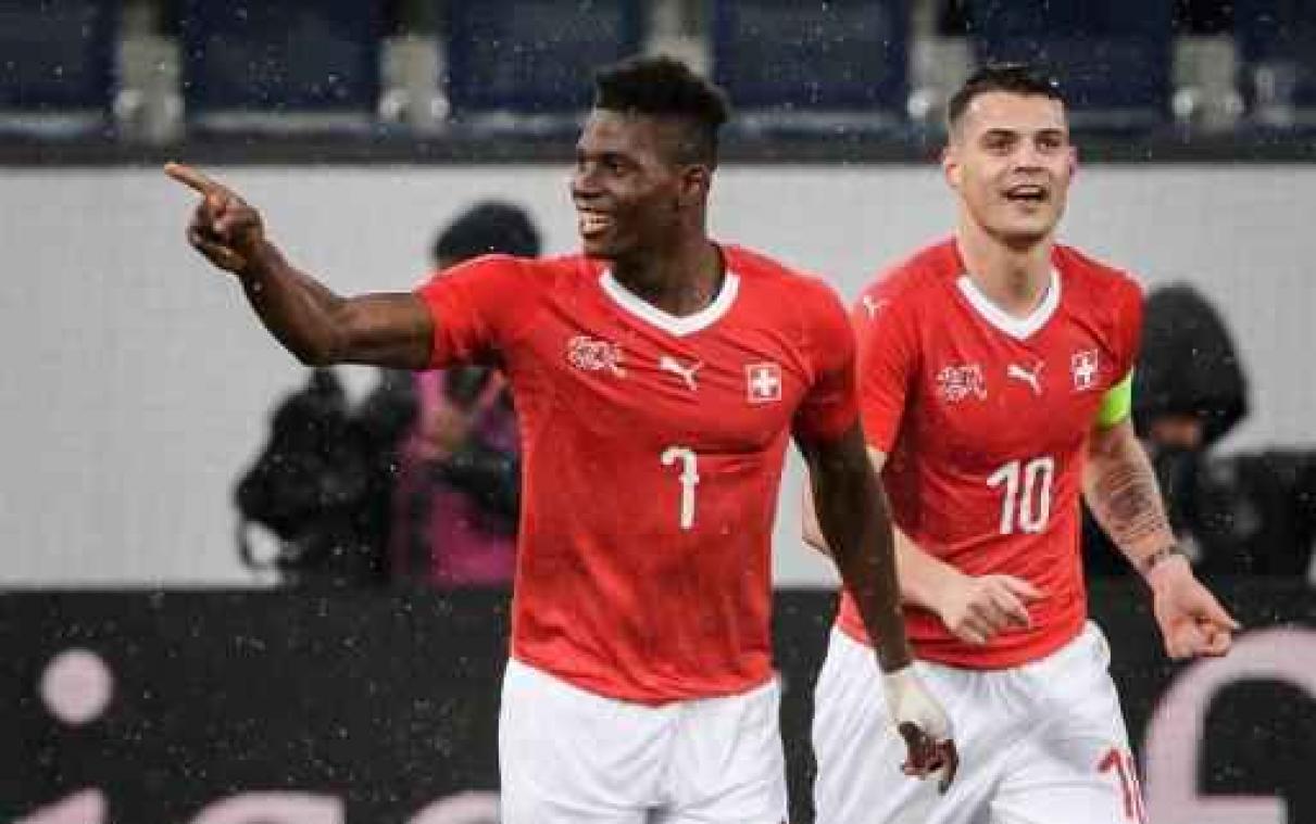 Vriendschappelijk voetbal - Panama krijgt pandoering van Zwitserland