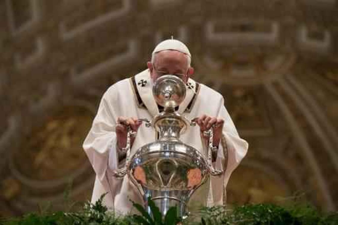 Paus Franciscus: "De hel bestaat niet"