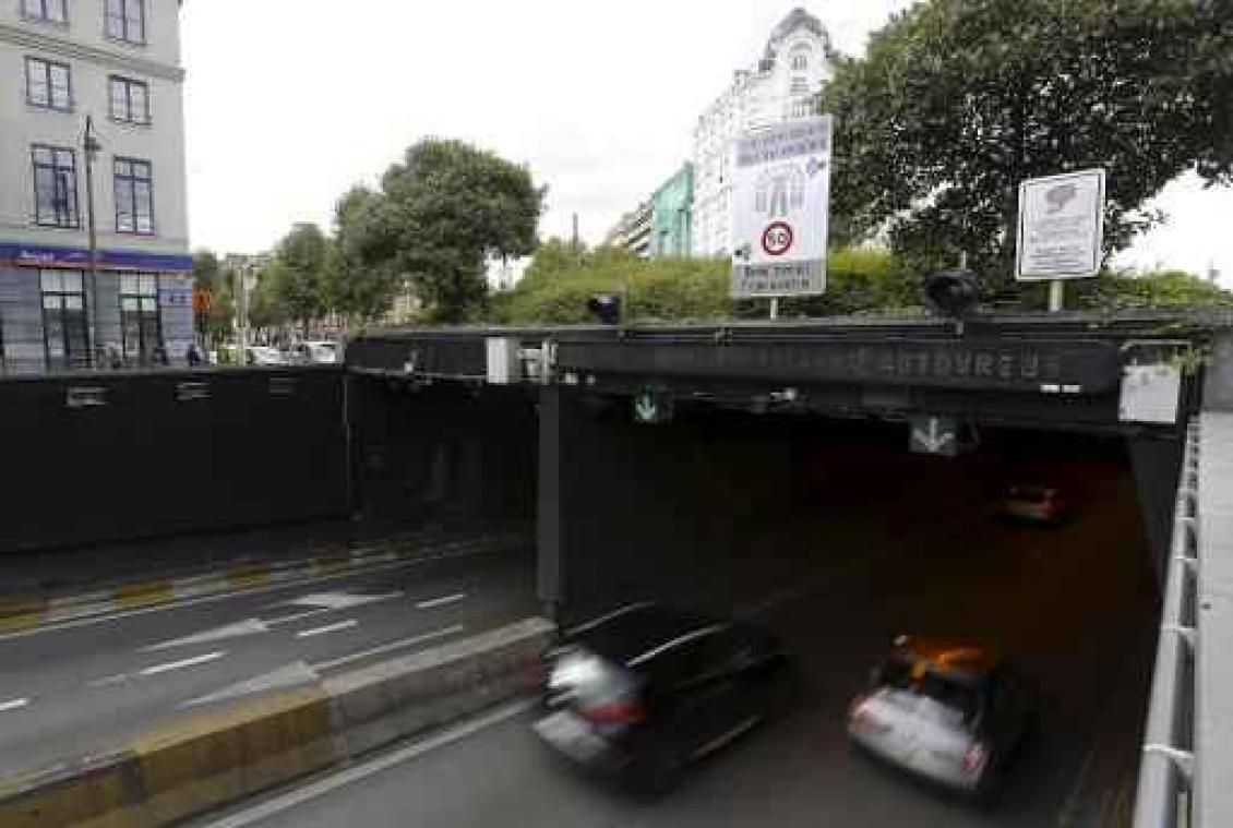 Smet verheugd over samenwerking met Vlaanderen om impact renovatie Leopold II-tunnel te verminderen