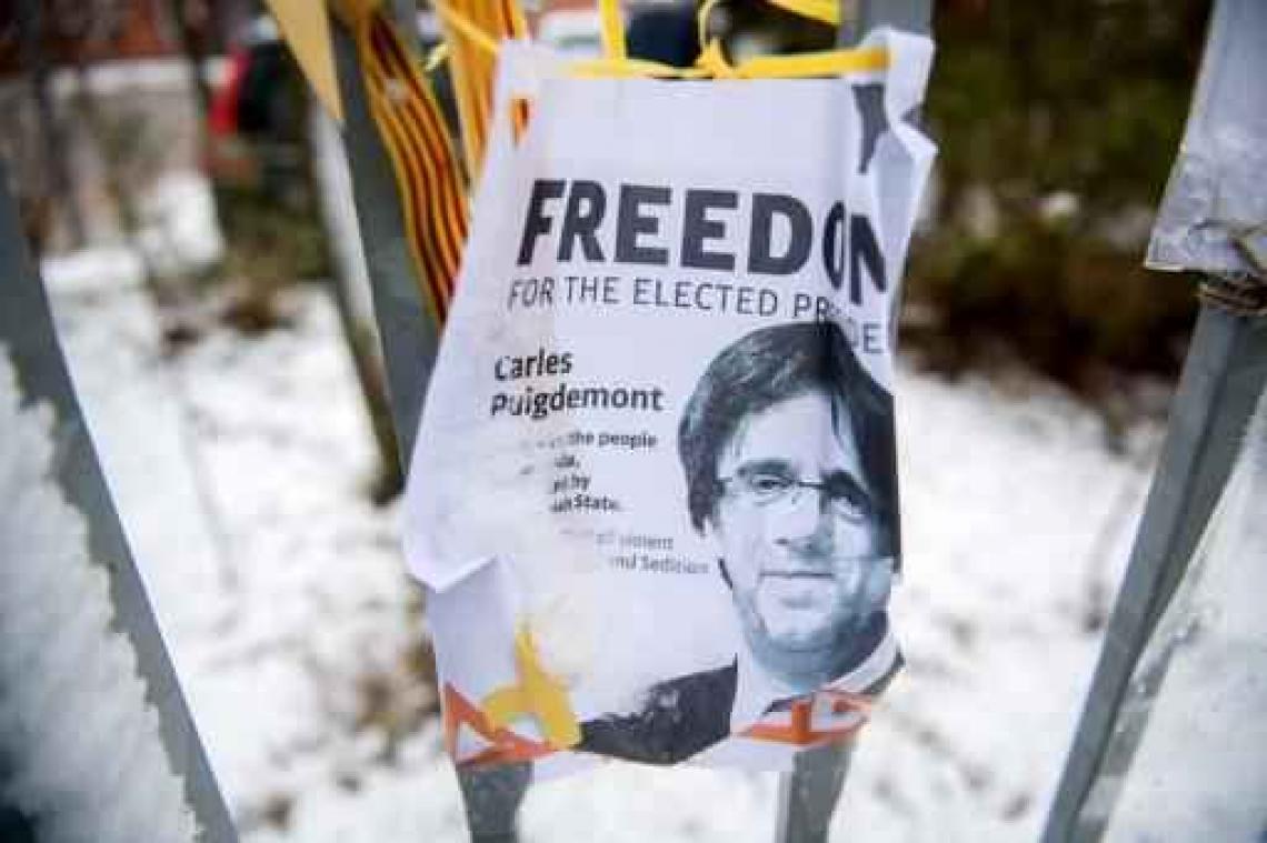 Puigdemont twittert vanuit gevangenis "dat hij niet zal opgeven"