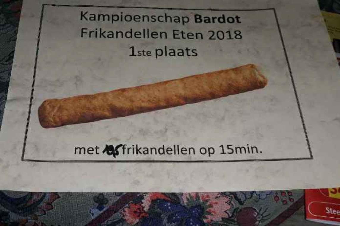 Man eet recordaantal frikandellen: "Ik had er nog meer kunnen eten"