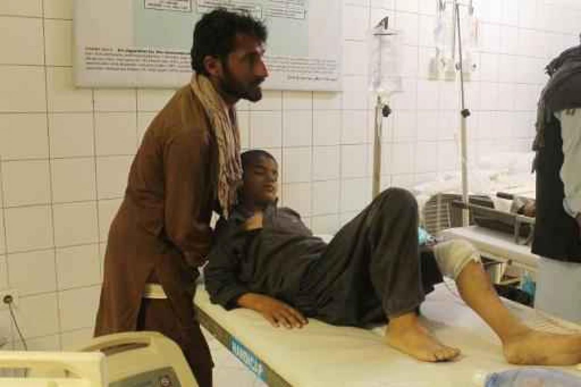 Vijftigtal burgerdoden bij luchtaanval op koranschool in Afghanistan