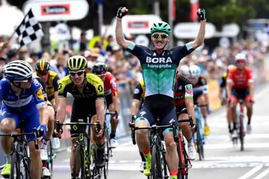 Ronde van het Baskenland: Jay McCarthy sprint naar zege in derde etappe