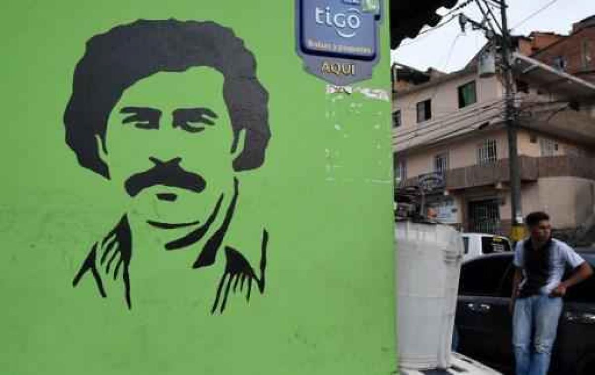 Gebouw van Colombiaanse drugsbaron Pablo Escobar wordt afgebroken