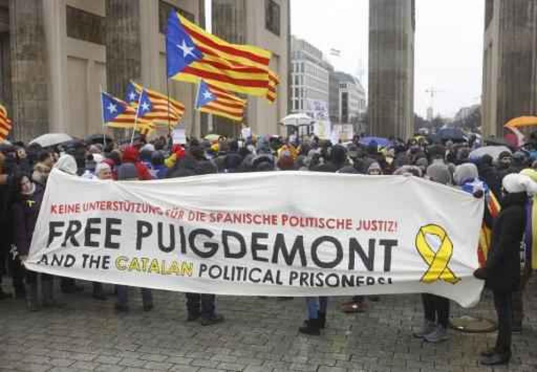 Nog niet duidelijk wanneer Puigdemont vrijkomt