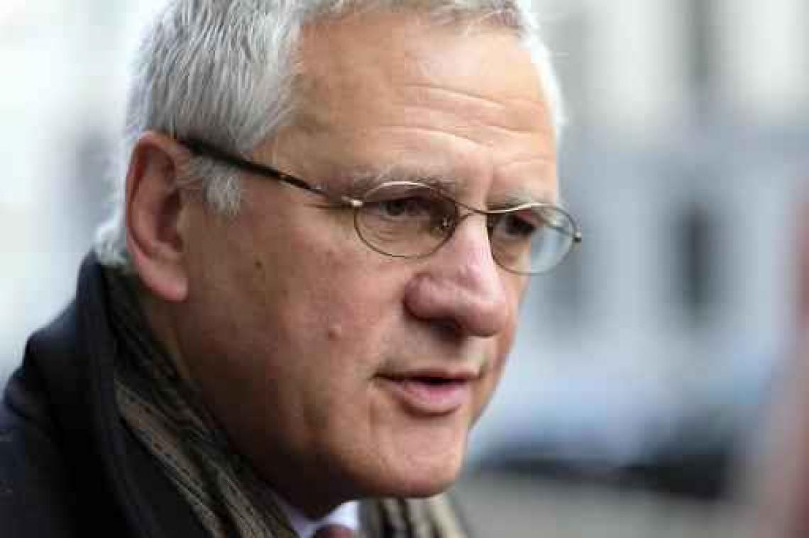 Peeters betreurt "rondje zwartepieten" over drugsproblematiek in Antwerpen