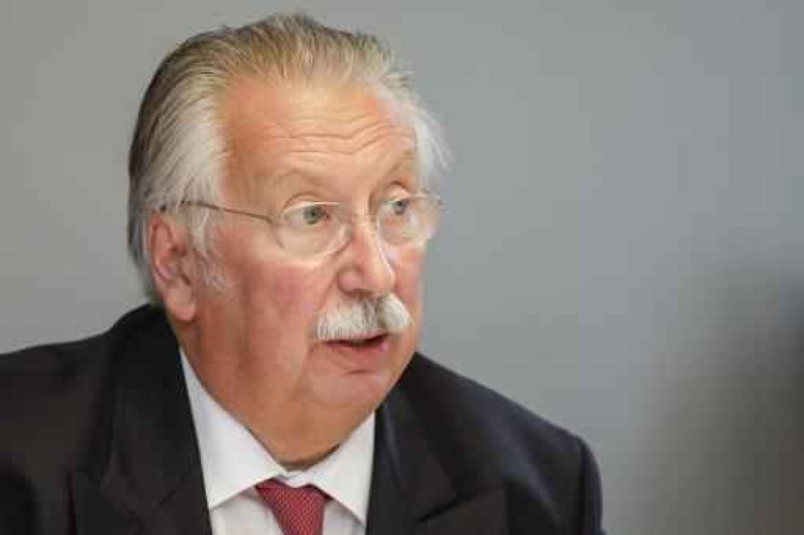 André Flahaut: "Er moeten koppen rollen" in F-16-dossier