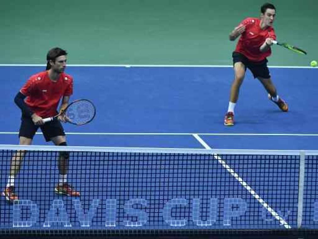 Davis Cup - Verenigde Staten zeker van halve finales na dubbelspel