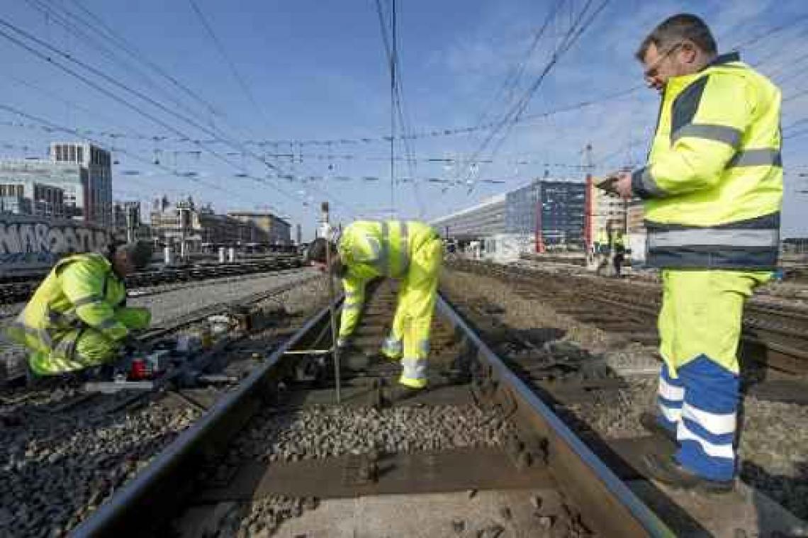 Pesticidentrein sukkelt van spoor in Eeklo