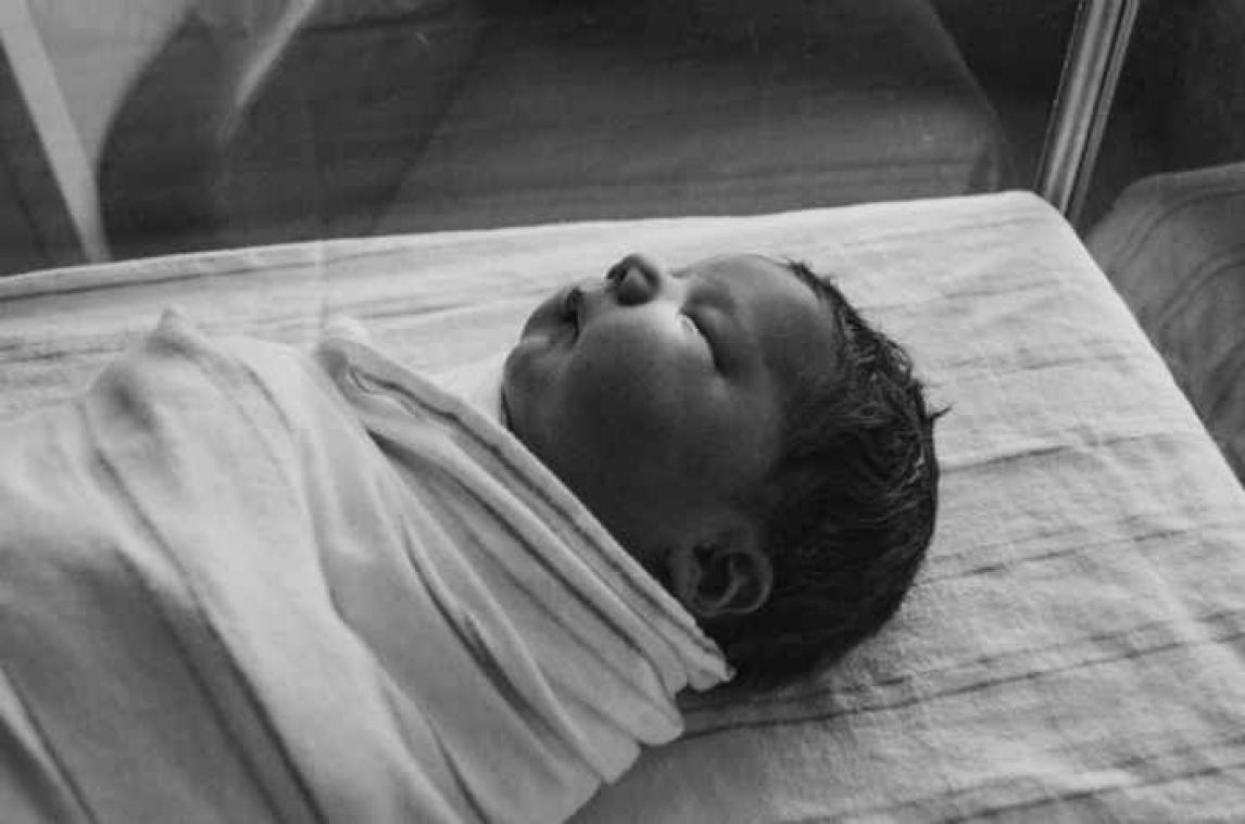 Chinese baby geboren vier jaar na dood van ouders