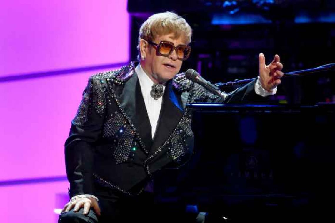 Elton John haalt uit naar jonge muzikanten: "Ze kunnen geen nummers meer schrijven"