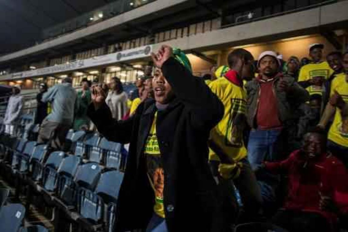 Zuid-Afrika neemt afscheid van Winnie Mandela