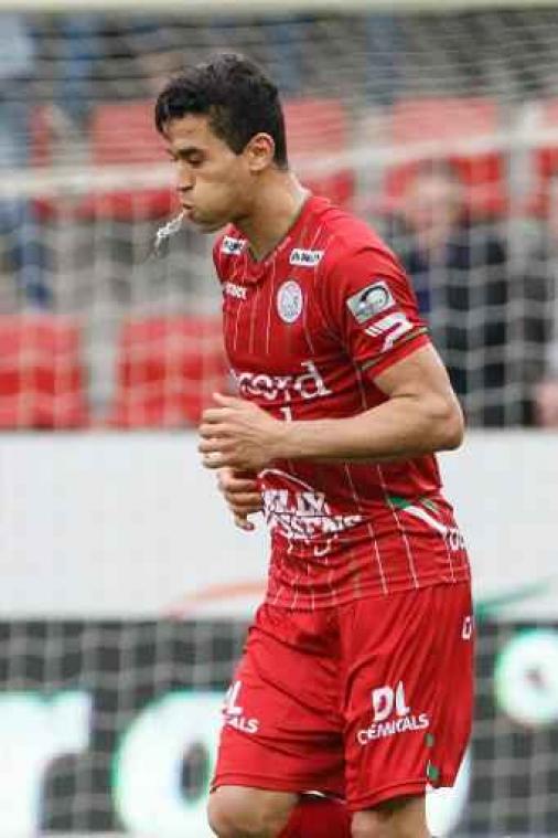 Jupiler Pro League - Harbaoui veegt de vloer aan met Moeskroen