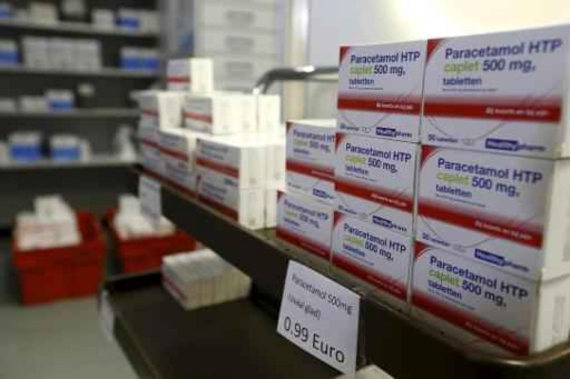 Apothekers moeten patiënten beter informeren over paracetamol-intoxicatie