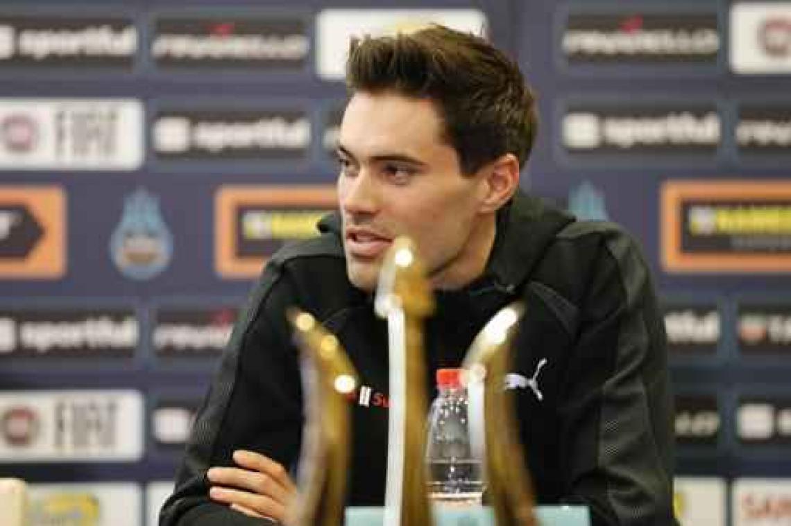 Tom Dumoulin viert terugkeer in competitie in La Doyenne