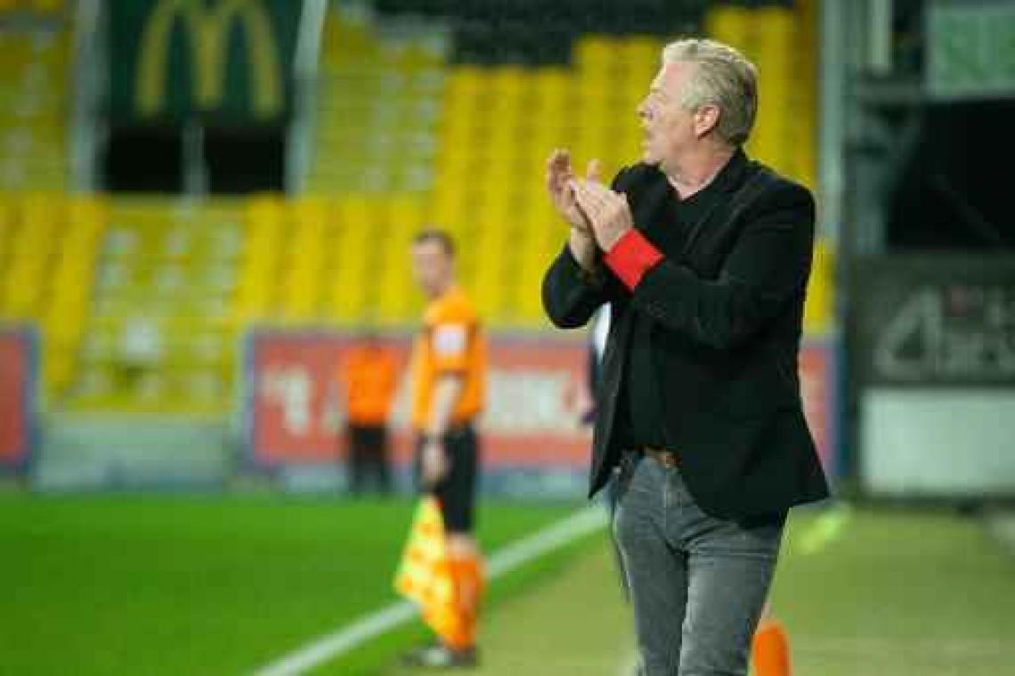 Jupiler Pro League - Lokeren heeft genoeg aan gelijkspel tegen Oostende om eerste plaats te behouden