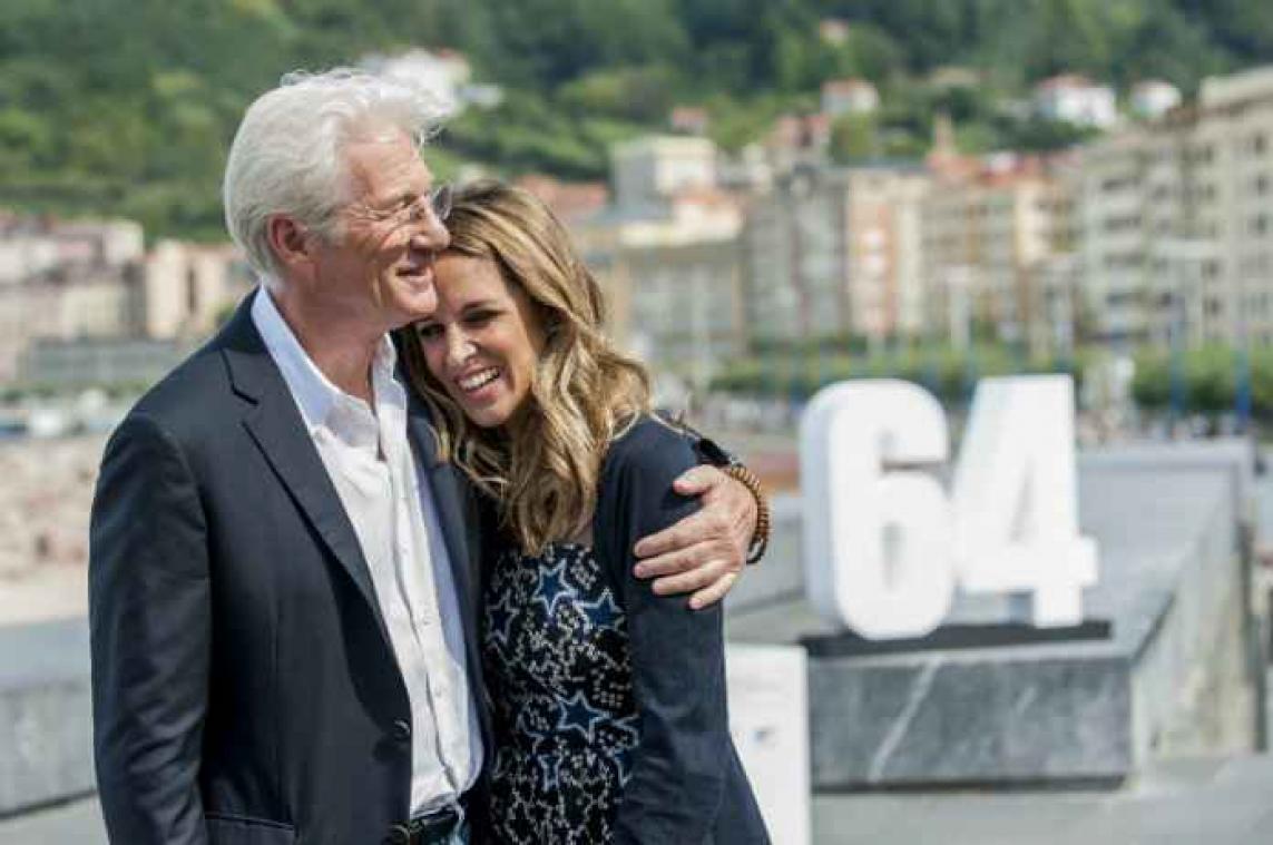 Richard Gere is voor de derde keer in het huwelijksbootje gestapt