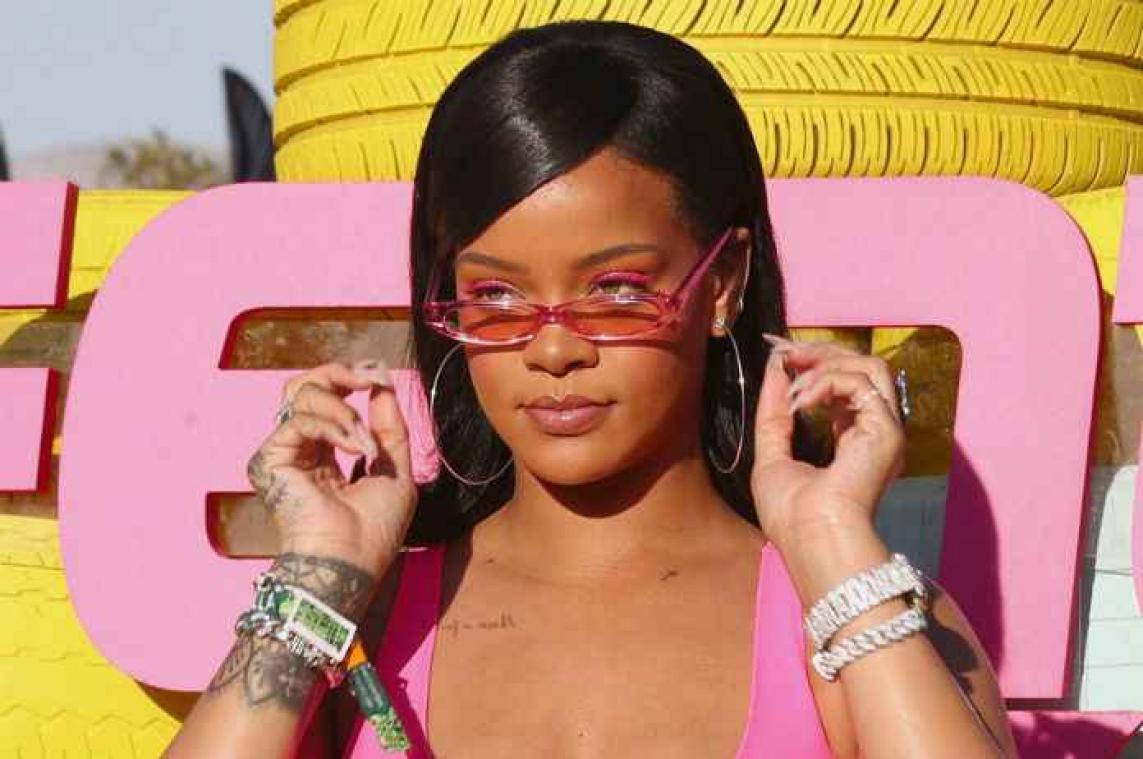 Wat vertelt Adele over Rihanna?