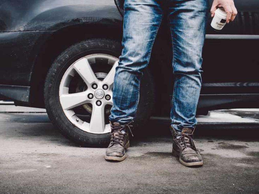 In de cel voor een afzakkende broek