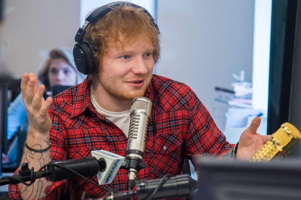 Ed Sheeran moet onder het mes