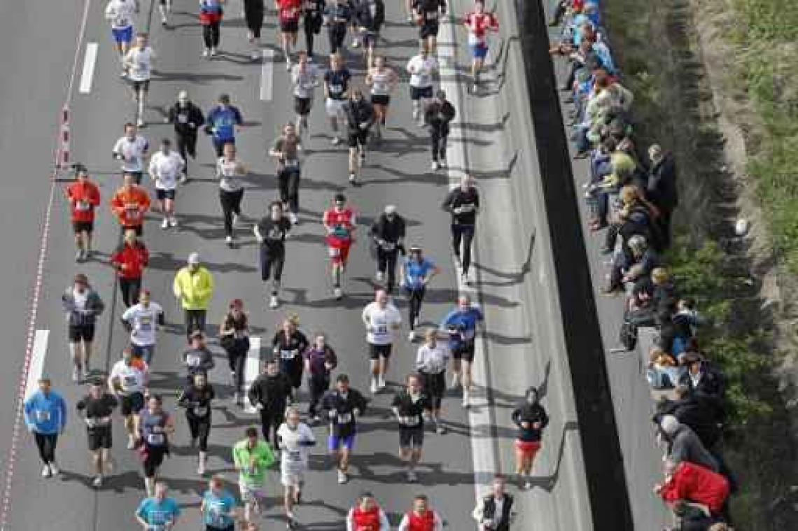 Tijdsregistratie stopgezet, lopers aangezet om trager te gaan lopen