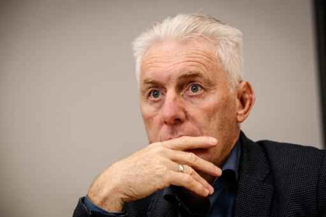 Hugo Broos wil "vernieuwing" bij KV Oostende