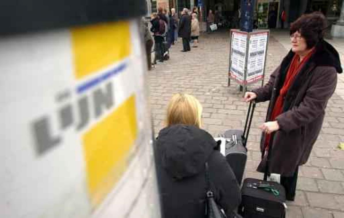 Ruim helft bussen en trams De Lijn rijdt met vertraging