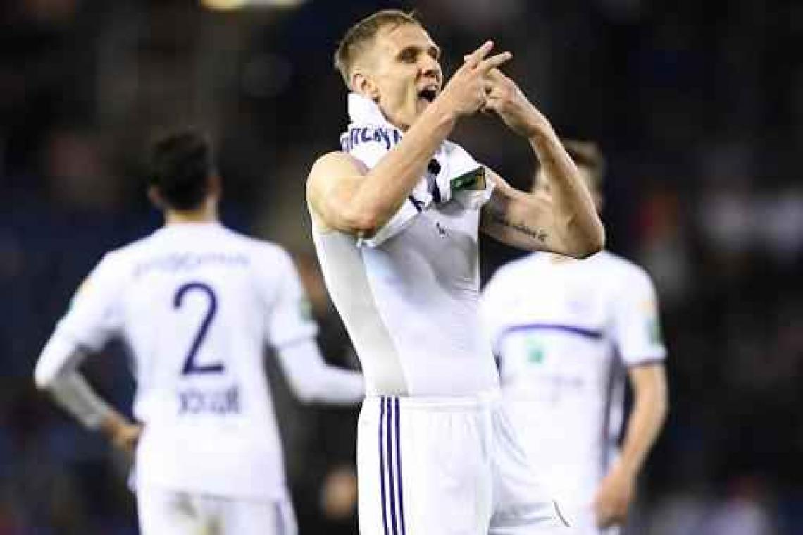 Teodorczyk (Anderlecht) is naar Polen afgereisd na overlijden van broer