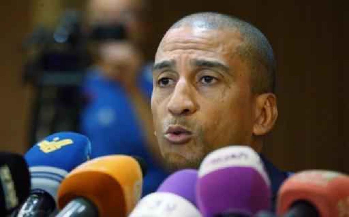 David Nakhid neemt Lierse over